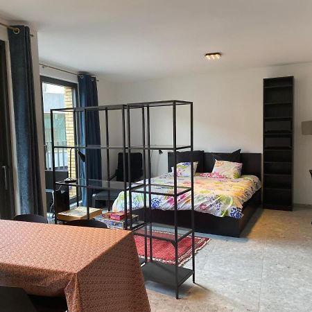 Studio Near Shopping K In K New Bright And Central คอร์ตไรก์ ภายนอก รูปภาพ